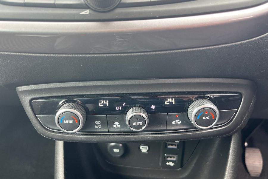 Vauxhall CROSSLAND X Photo autoimg-60fb03864fef97a748ae756e5e5ff1e33cbebac5.jpg