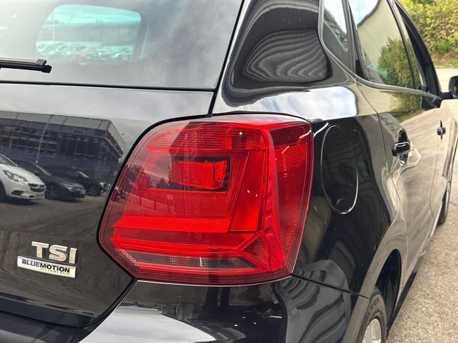VOLKSWAGEN Polo Photo 18