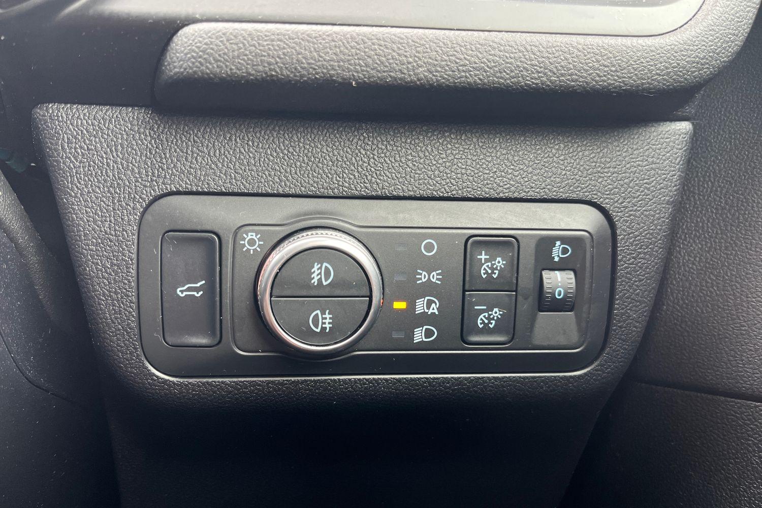Ford KUGA Photo 27