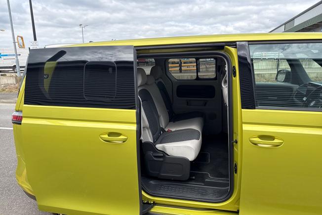 VOLKSWAGEN Id. Buzz Photo 32