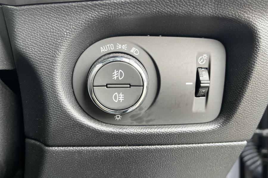 Vauxhall MOKKA Photo autoimg-611554eb4987b71a2f1e735a392fb3df7d485f40.jpg