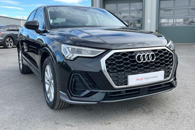 AUDI Q3 Photo 57