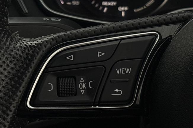AUDI A4 Photo 17