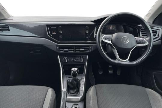 Volkswagen Polo Photo autoimg-611aa5a0c0f63976e42a984e6093a1089c385921.jpg
