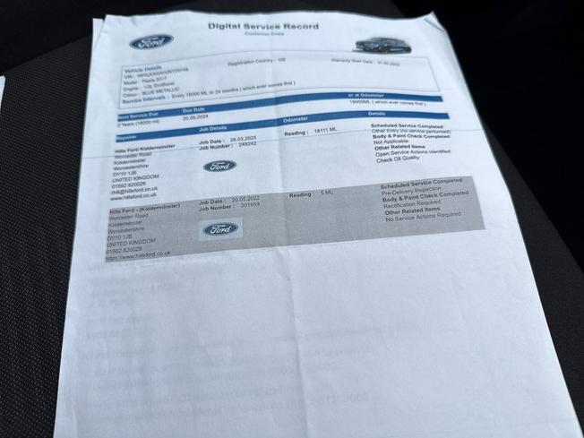 FORD Fiesta Photo 39