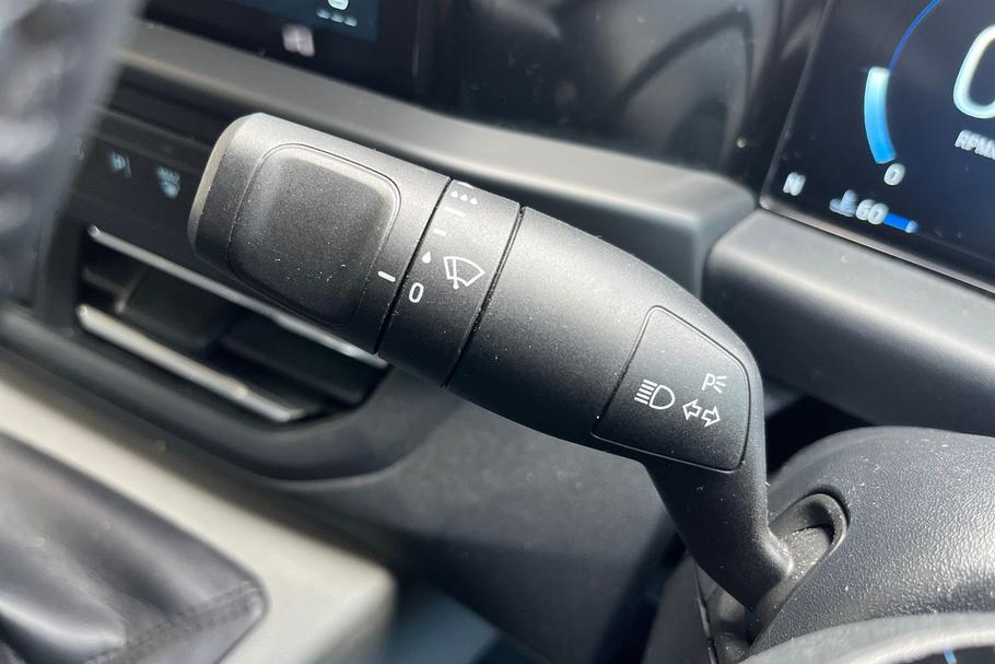 Used Ford TRANSIT CUSTOM WR75UYZ 24