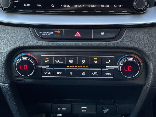 KIA Ceed Photo 44