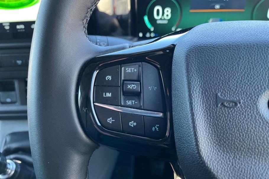 Used Ford TRANSIT CUSTOM 28