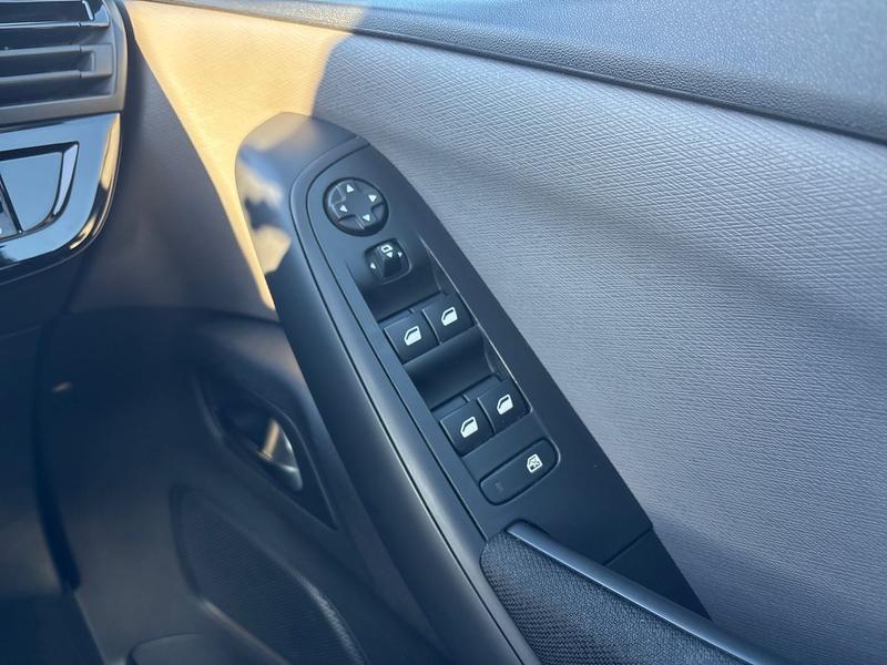 Used Citroen Grand C4 SpaceTourer MX70HCY 24