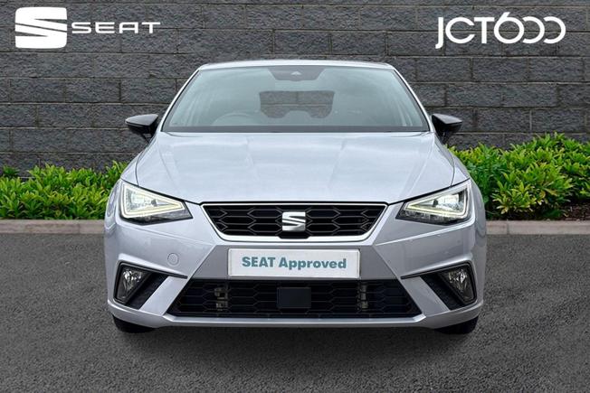 SEAT Ibiza Photo 8