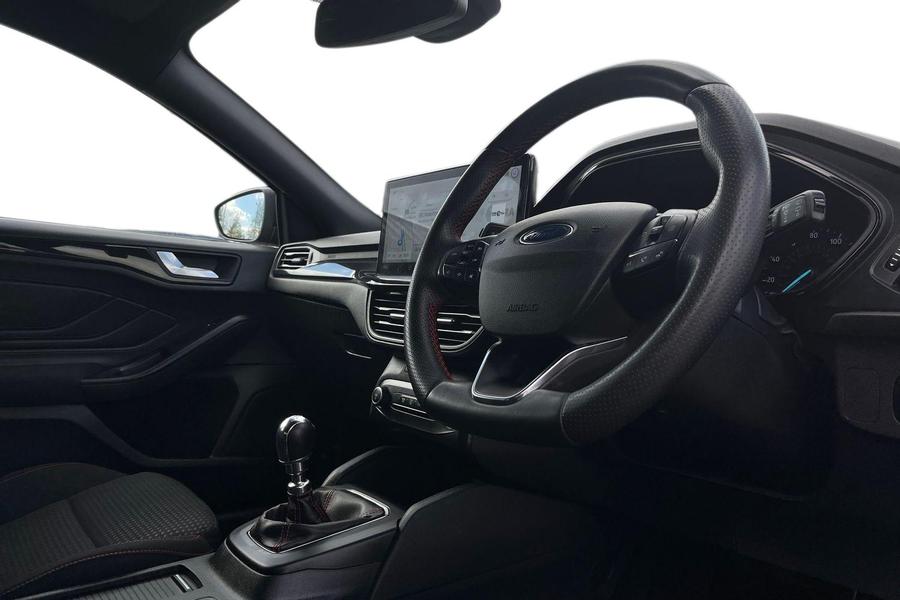 Ford FOCUS Photo autoimg-612d326507320ed16d941ce46f4e2e32e18b84a1.jpg