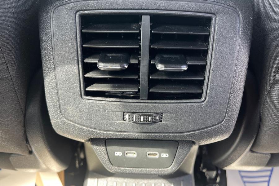 Volkswagen T-ROC Photo autoimg-612fb574056301ba6519edd12e72d3b5c32cfd8f.jpg