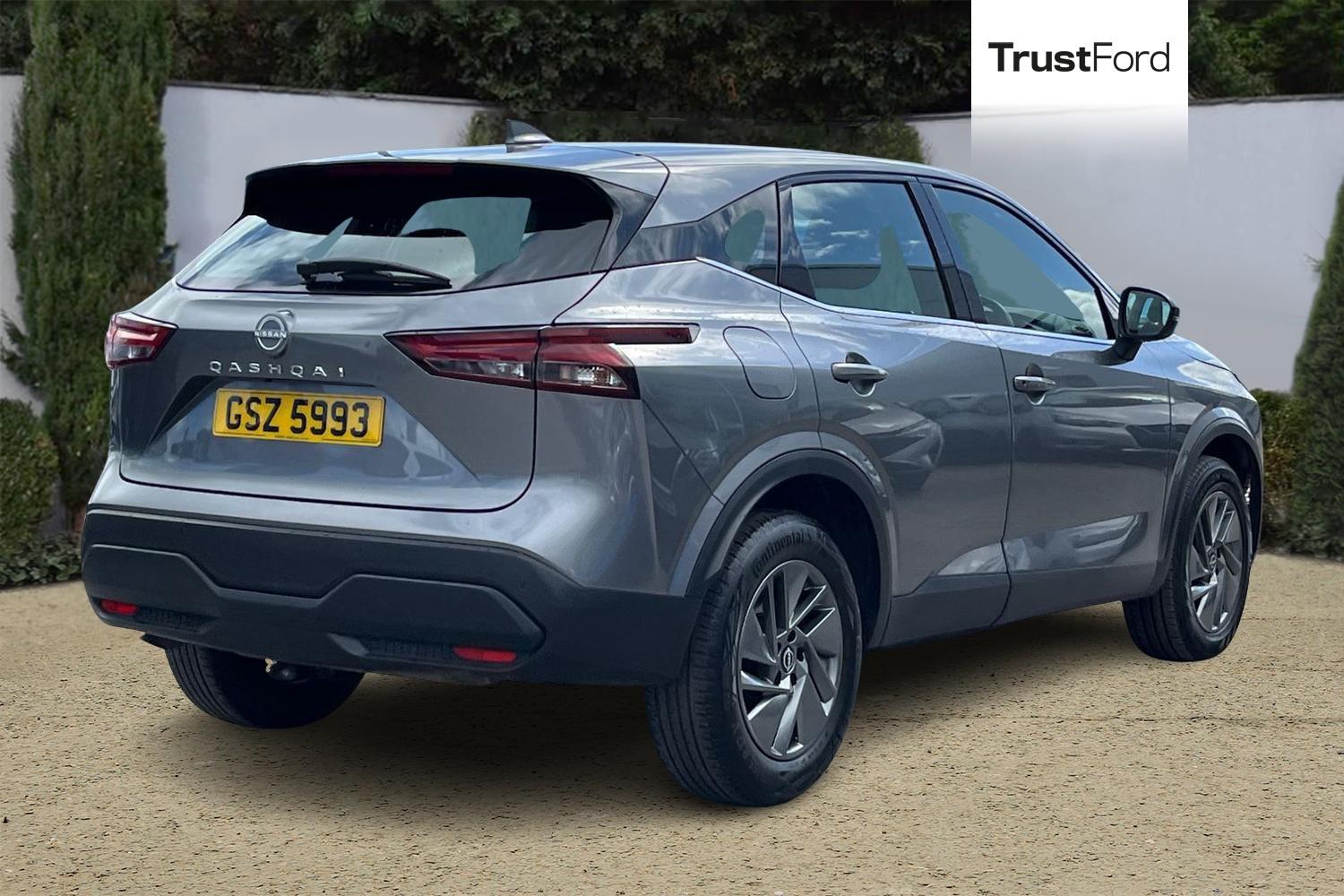 Nissan QASHQAI Photo 3