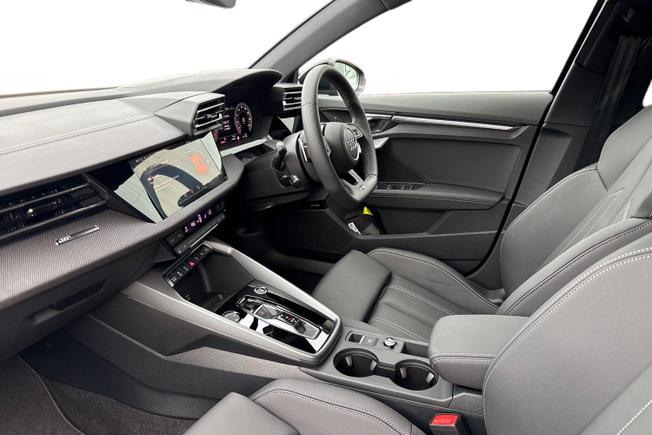 Audi A3 Photo 2