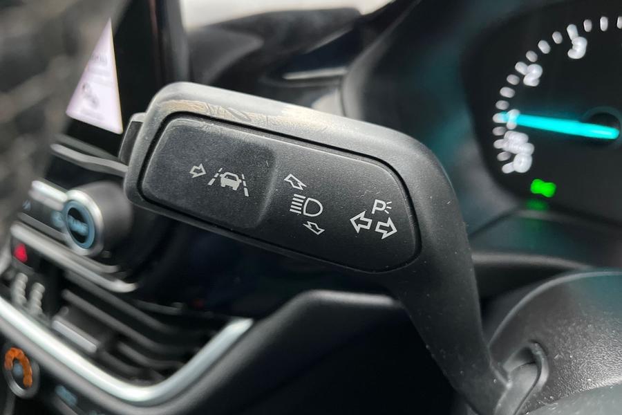 Ford FIESTA Photo autoimg-613609821a0ff48835445b8dbf1a66e8e32b72c6.jpg