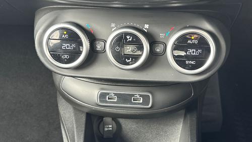 Fiat 500X Photo autoimg-6136d570f789a6f2487b873d1a139c5089e8aa6f.jpg