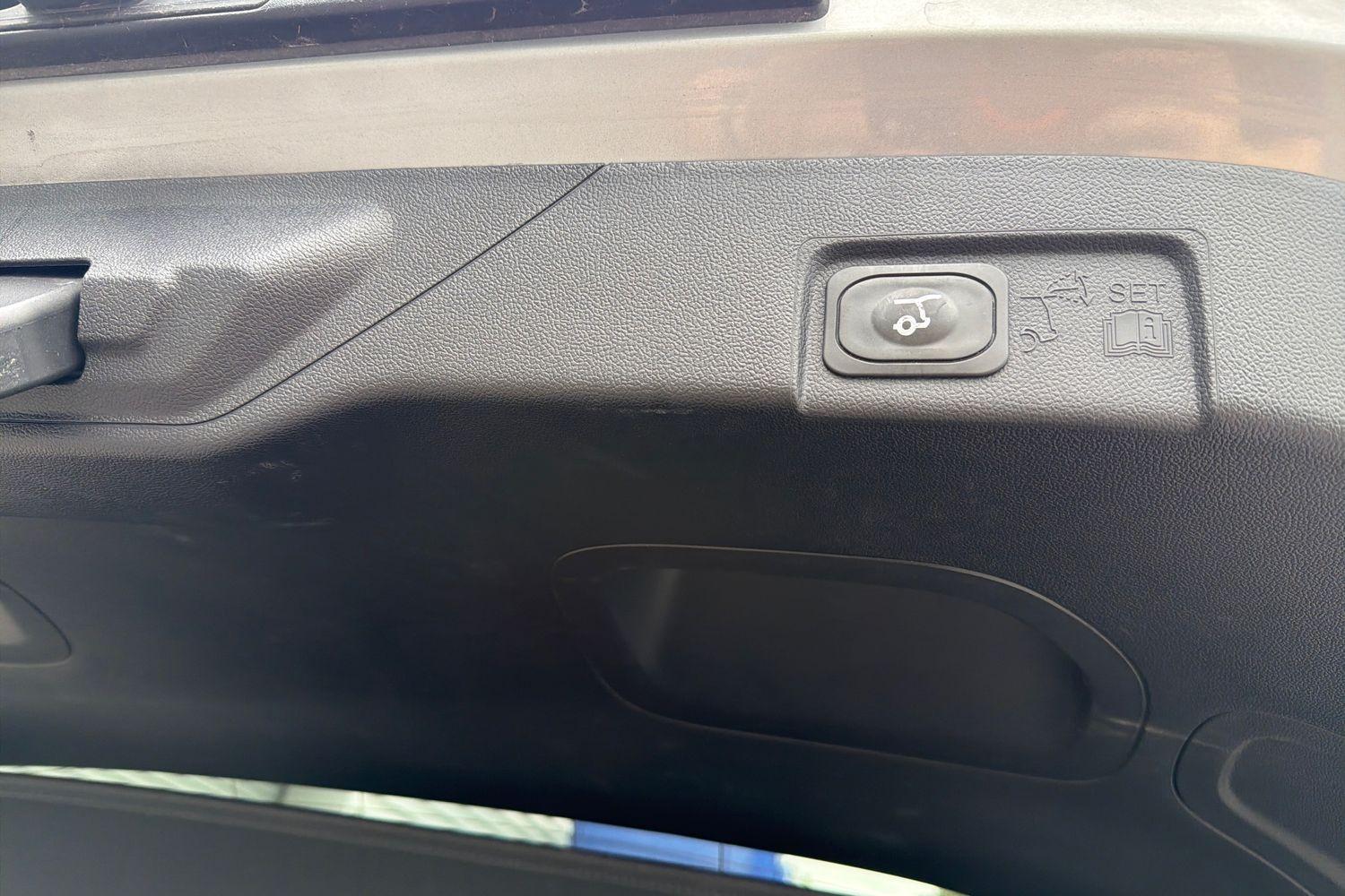 Ford PUMA Photo 22