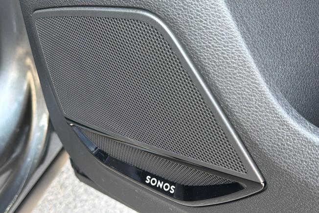 Audi Q3 Photo 29