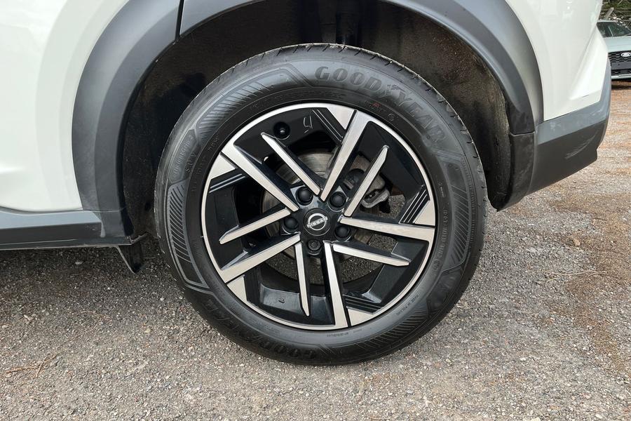 Nissan JUKE Photo autoimg-614c220a4be74a07c0dc08dda17b68dee8c526d6.jpg