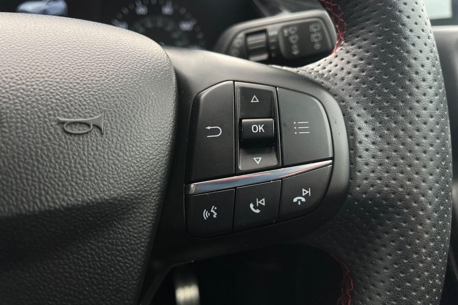 Ford FIESTA Photo 23