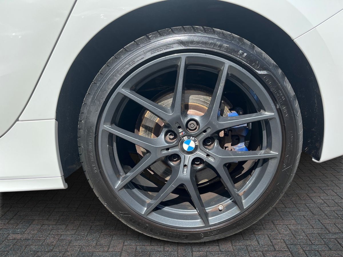 BMW 1 Series Photo 8