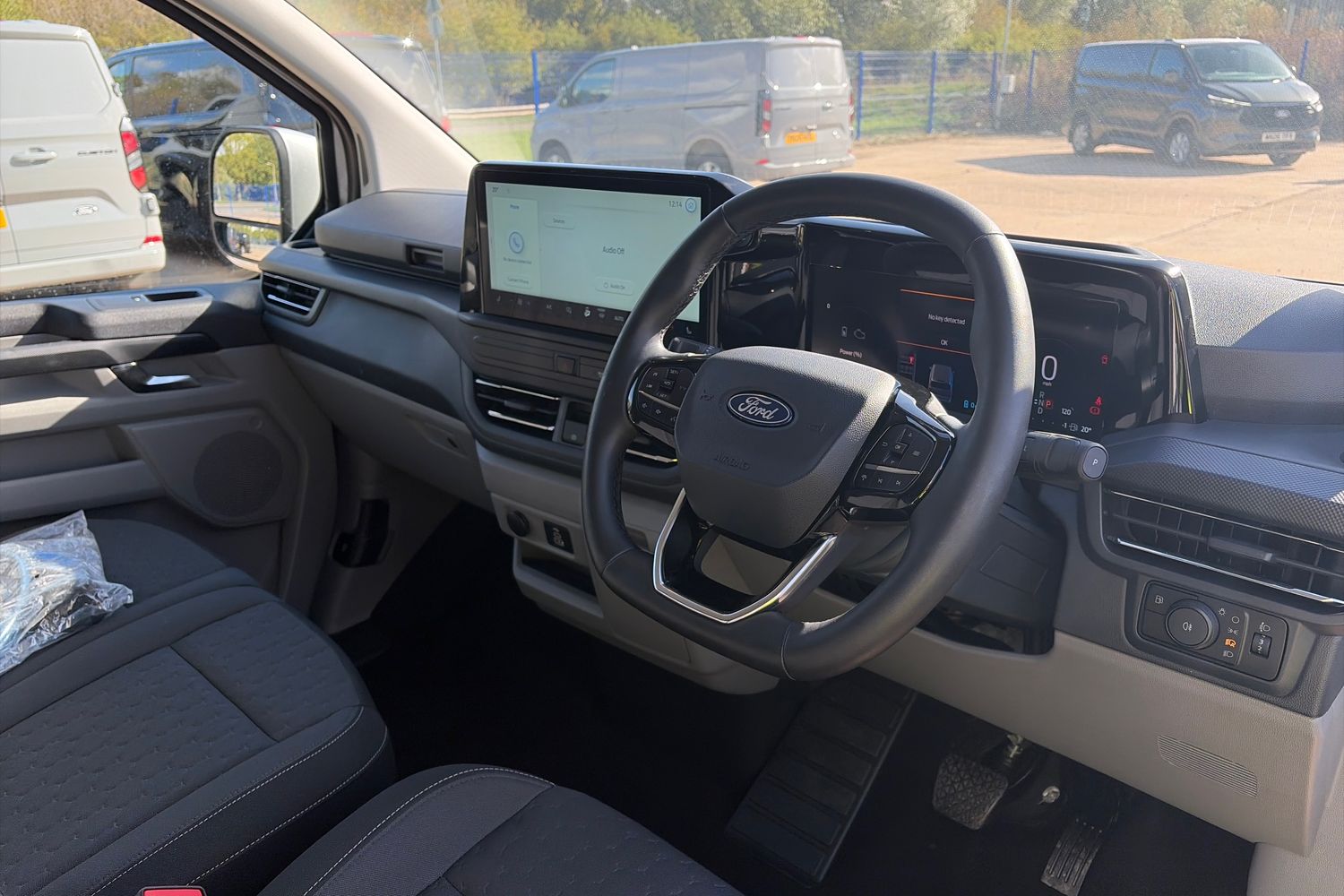 Ford TRANSIT CUSTOM Photo 13