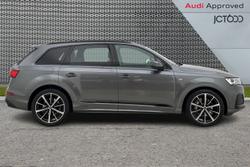 Audi Q7 Photo 4