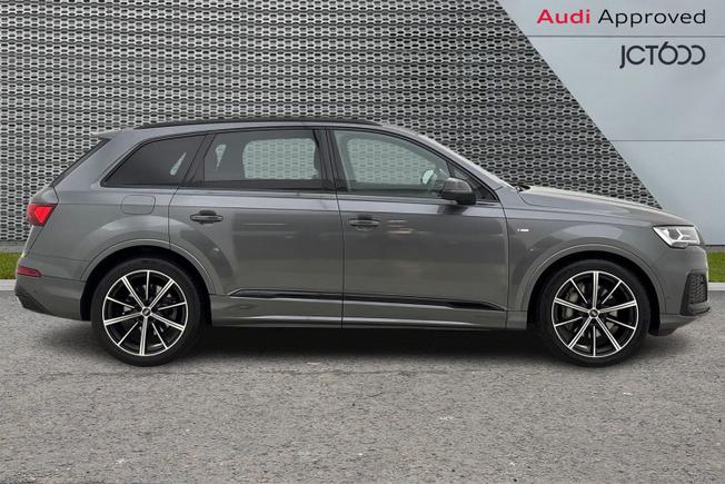 Audi Q7 Photo 4