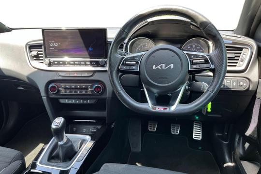 Kia XCeed Photo autoimg-6154d7bc51515659f47c05b8f4dc94ce456d39ed.jpg