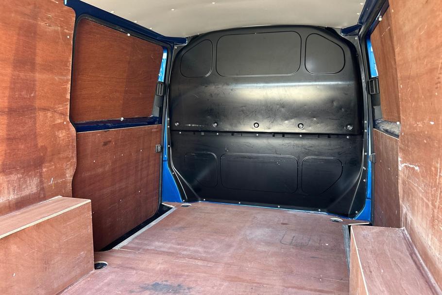 Used Volkswagen TRANSPORTER EX22FVM 32