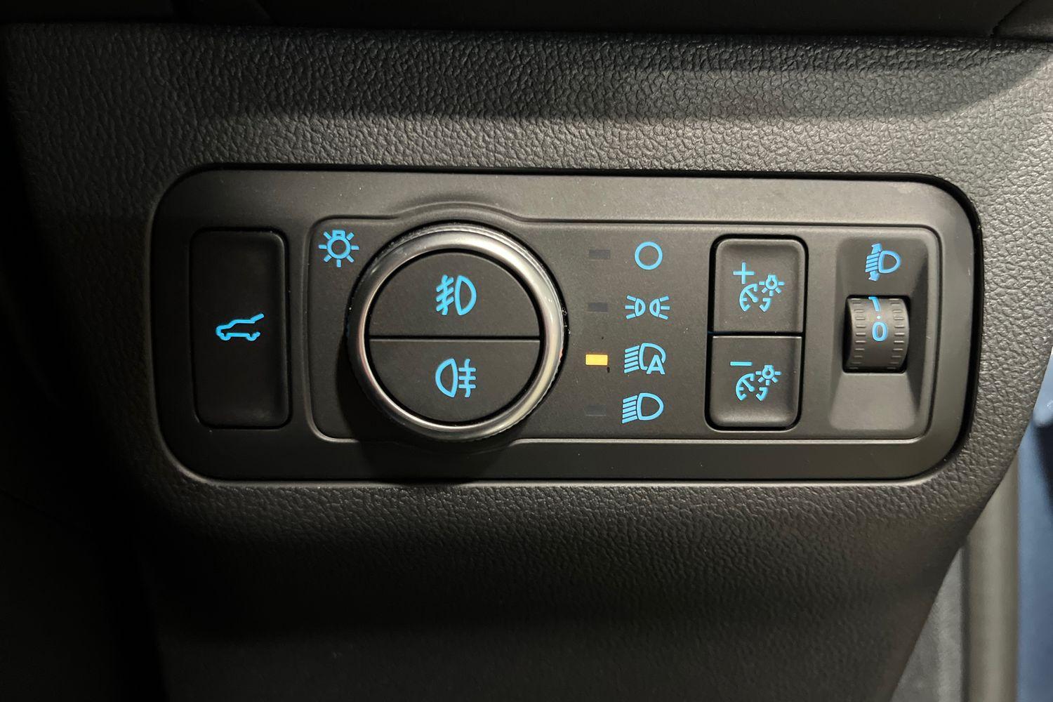 Ford KUGA Photo 29