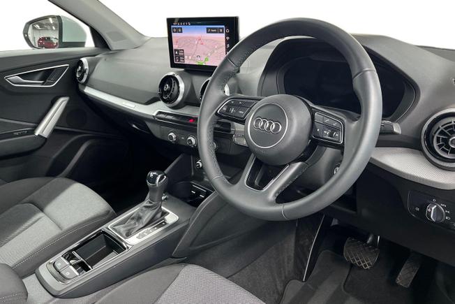 AUDI Q2 Photo 6