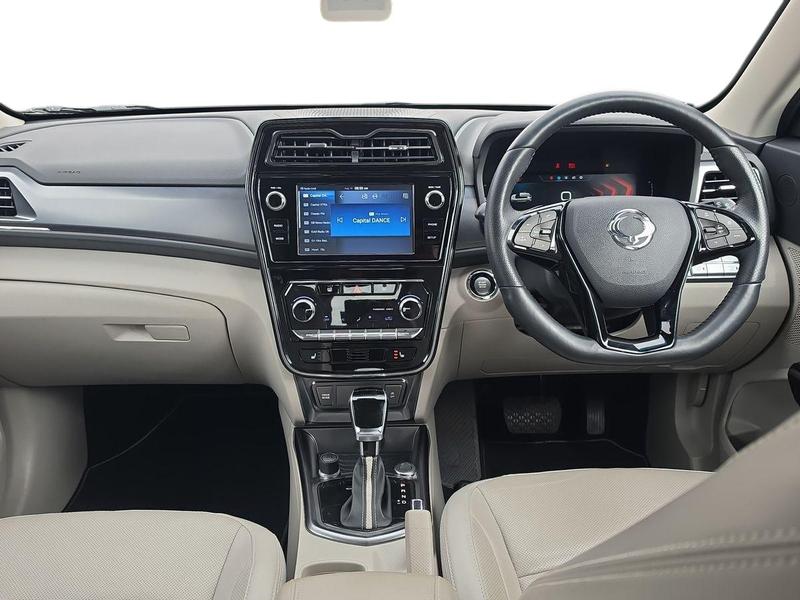 Used SsangYong Tivoli LF23XUW 11