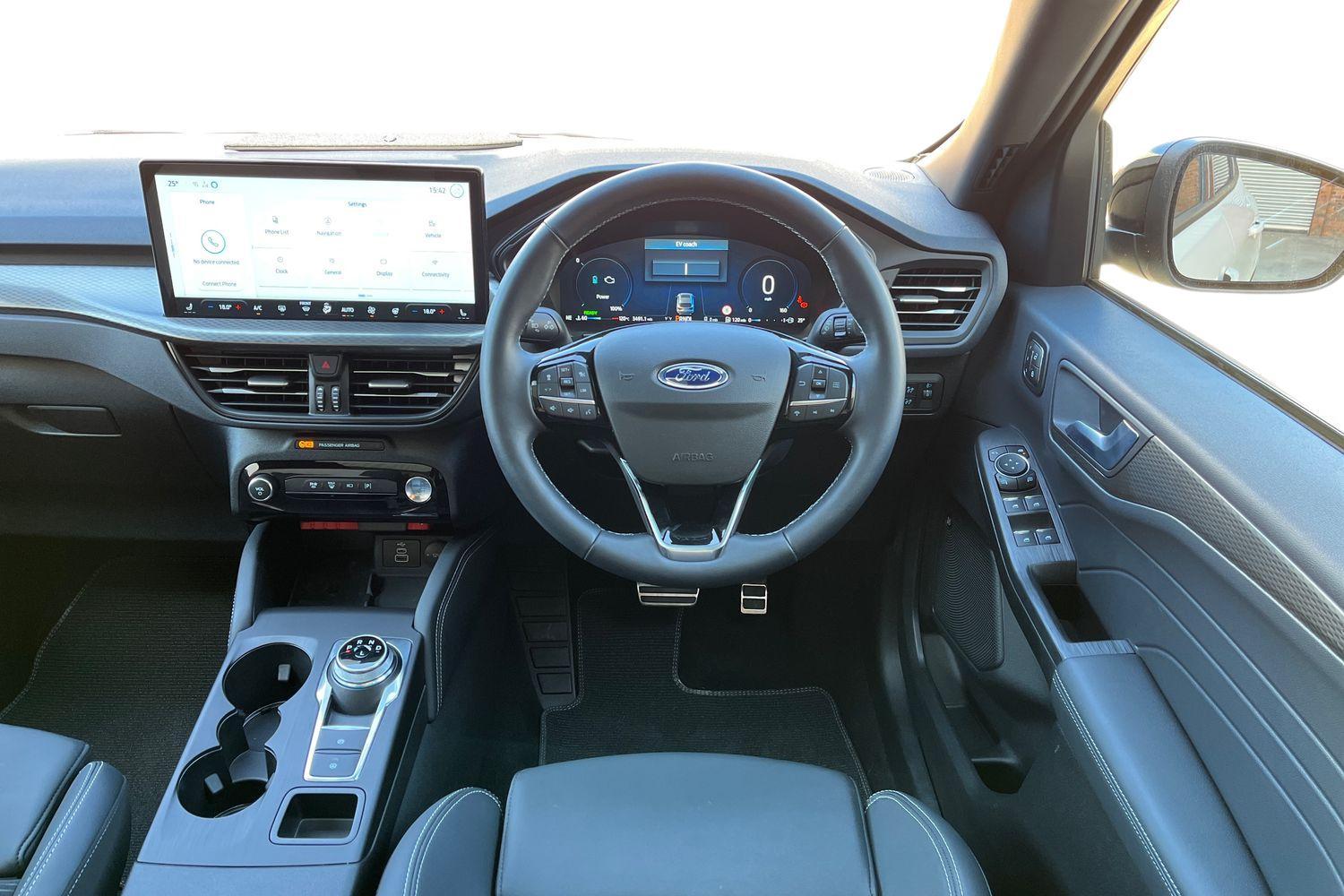 Ford KUGA Photo 10