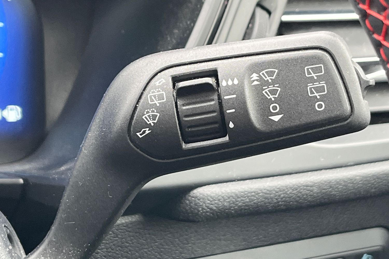 Ford Kuga Photo 14