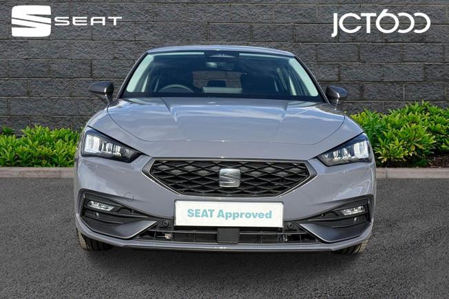 SEAT Leon Photo 8