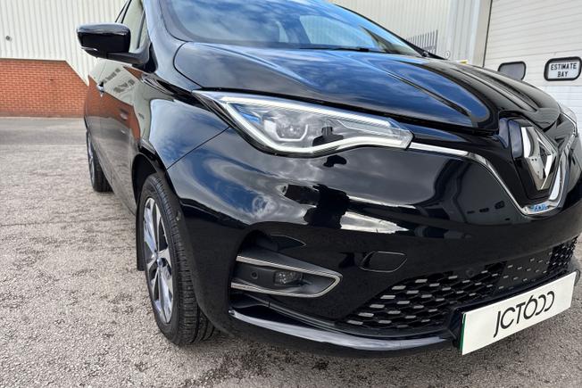 RENAULT Zoe Photo 19