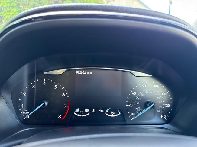 FORD Fiesta Photo 15