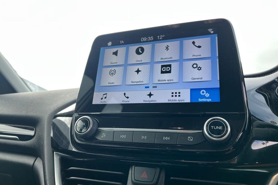 Ford FIESTA Photo autoimg-616c7f5a8384905358820dd70a6ffd3c0e52d991.jpg