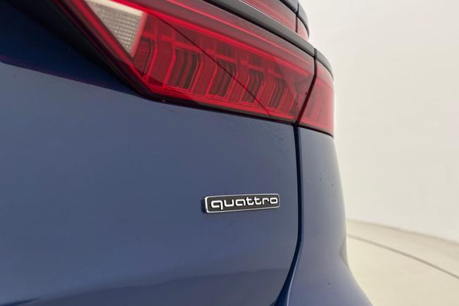AUDI A6 Photo 27