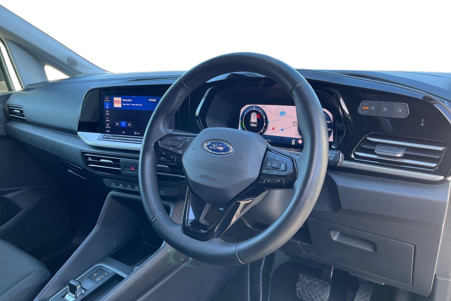 Ford TRANSIT CONNECT Photo 13