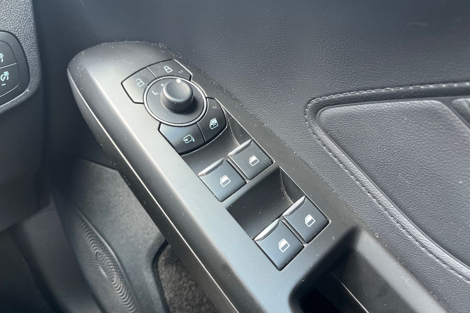 Ford FOCUS Photo 15