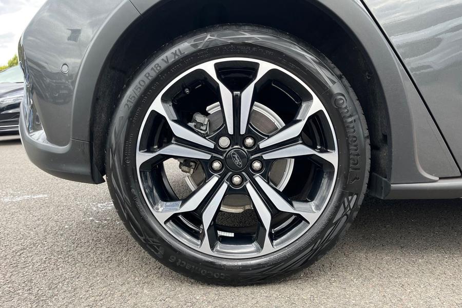 Ford FOCUS Photo autoimg-617865099f126377fc1d0e3ef3b1c50993314683.jpg