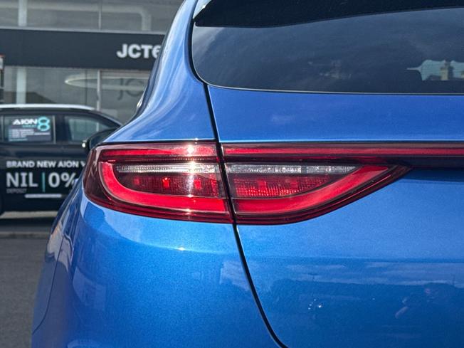 KIA ProCeed Photo 33
