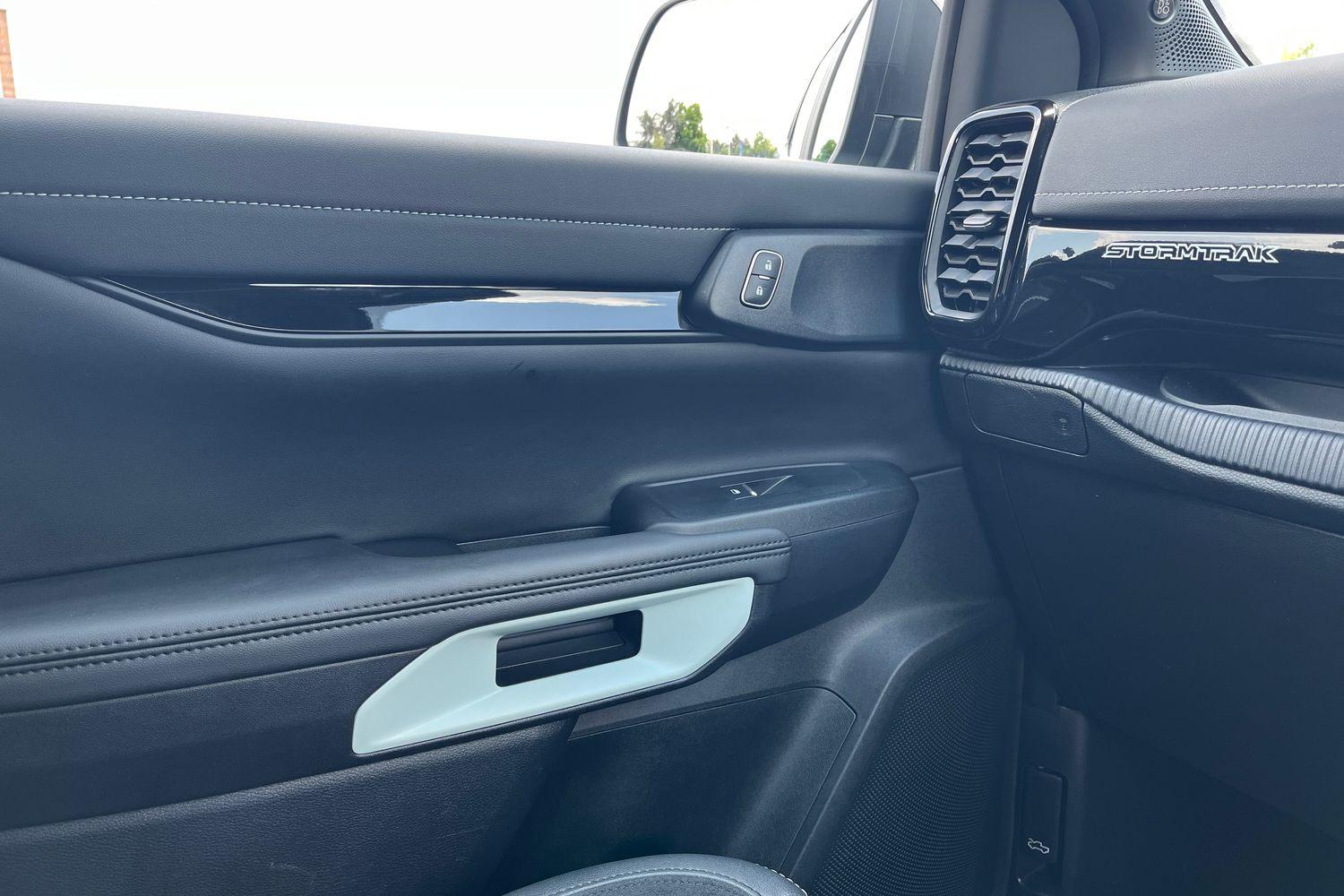 Ford RANGER Photo 32