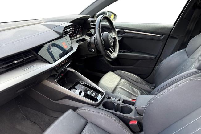 AUDI A3 Photo 2