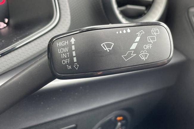 SEAT Ibiza Photo 26