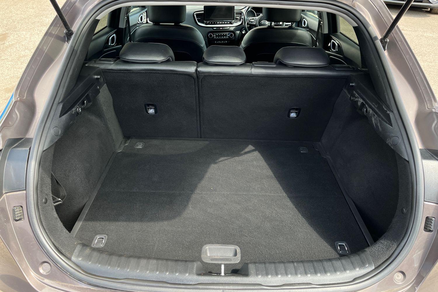 Kia XCEED Photo 20