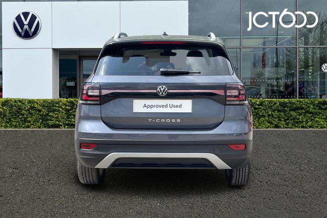 VOLKSWAGEN T-Cross Photo 7