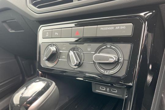 Volkswagen T-cross Photo autoimg-6187f927397dfcdc20e722a9fc921415c8aa8fa2.jpg